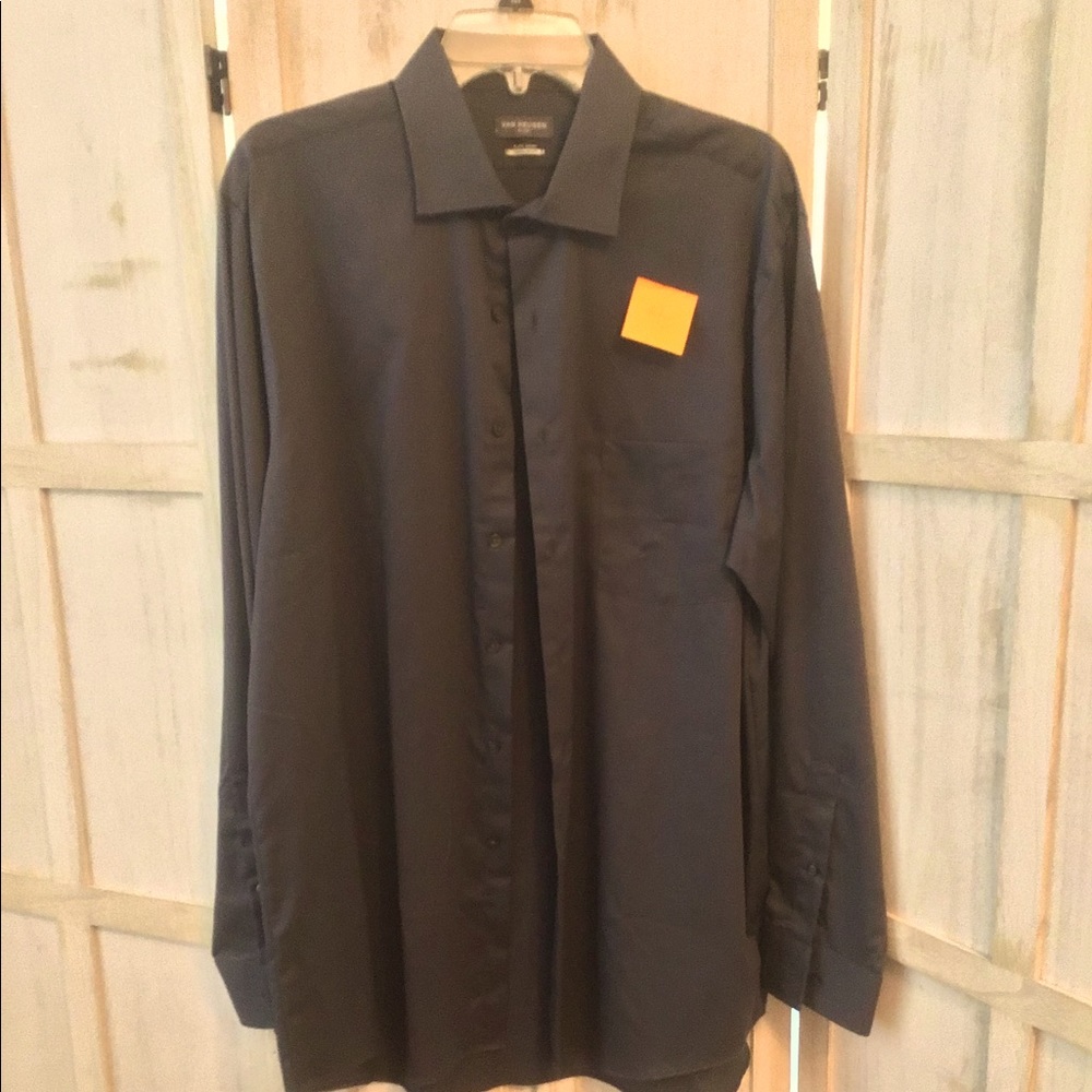Van Heusen dress shirt 16 1/2 34-35 grey